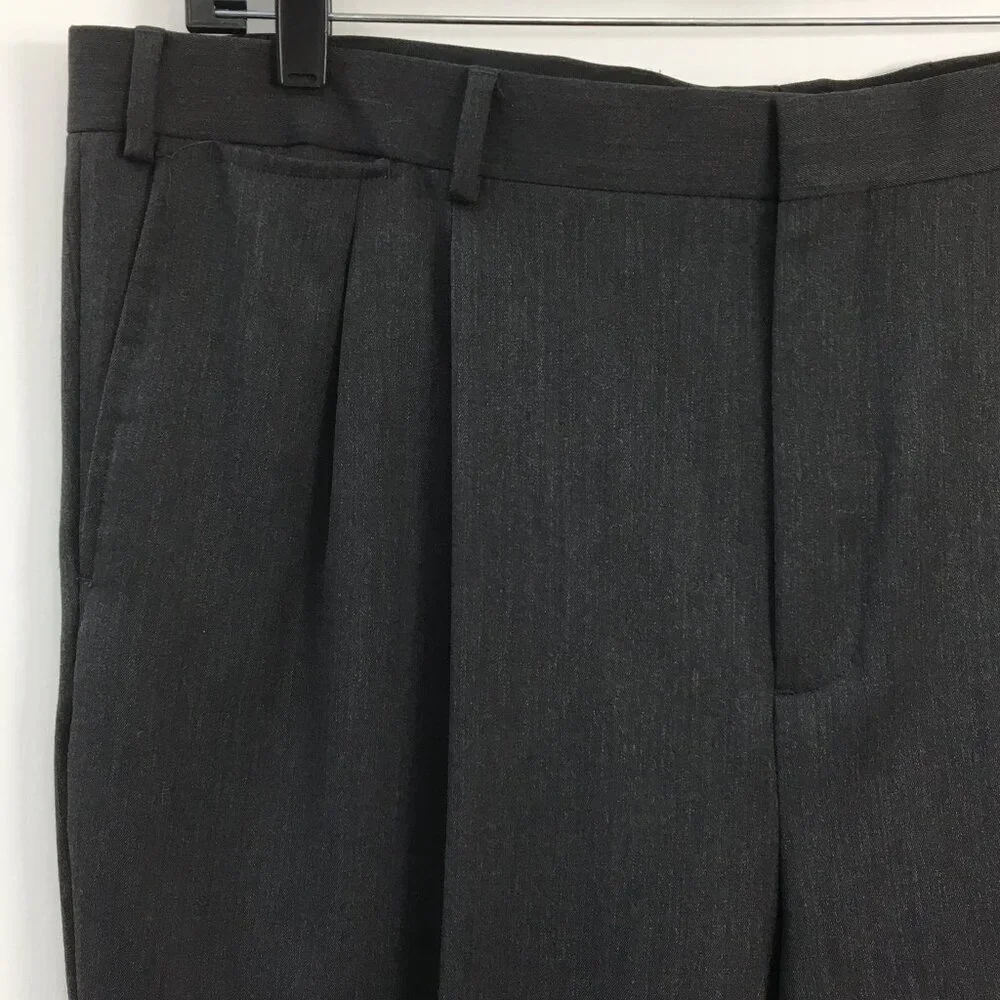 Eddie Bauer/Amazon Essentials Mens Dress Pants Bundle Size 42x28 EXCELLENT
